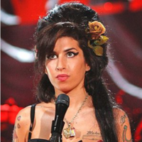Listen Live Amy Winehouse