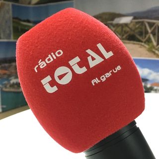 Listen to Total FM -  Almancil, 100.4-103.1 MHz FM 